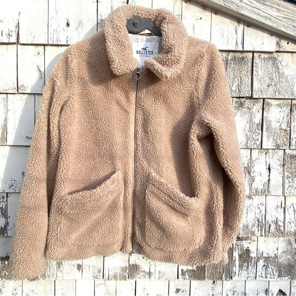 Hollister Sherpa Tan Jacket - Picture 1 of 4